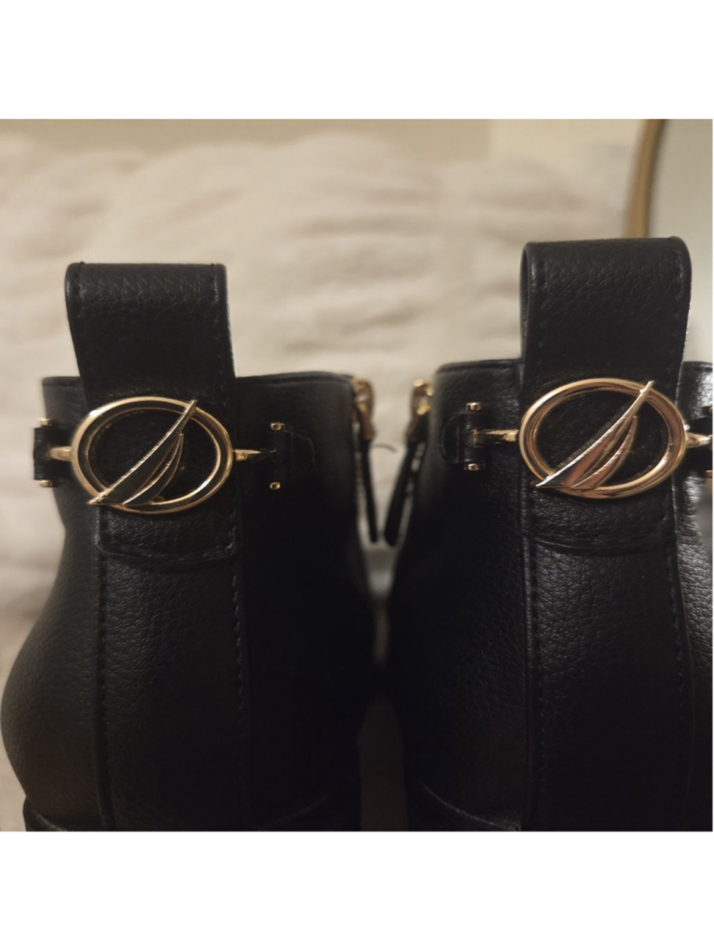 Women's Nautica Black Ankle Boots & Booties 8.5 with Gold Accents - Picture 5 of 12